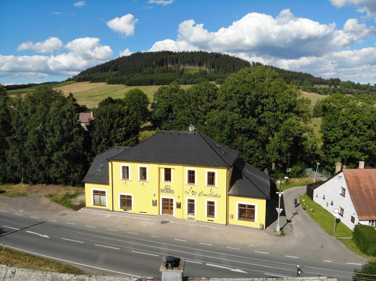 U Cmelaku Hotel Červená Voda Buitenkant foto